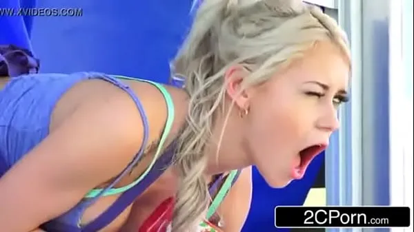 Best hot blonde babe serving hot dogs and fucked same time power Movies