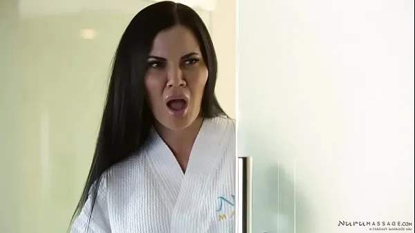 Las mejores Jasmine Jae se folla al mejor amigo de su maridopelículas potentes