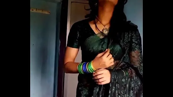 Bedste Crossdresser in green saree power-film