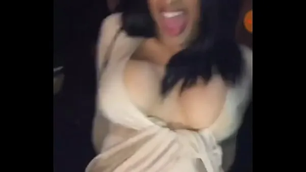 Melhores cardi b stripper nude vazoufilmes poderosos