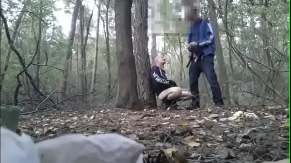 Najboljši Old Men Jerk and Suck off in belgium wood with a Superdry Track & Field Hoodie (Public Gay Porn Video močni filmi