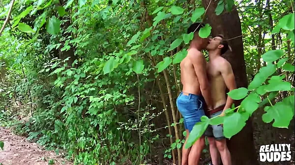 Film Jun) Stumble Upon A Horny (Leonel) In The Woods Fucks Him Instead - Reality Dudes kekuatan terbaik