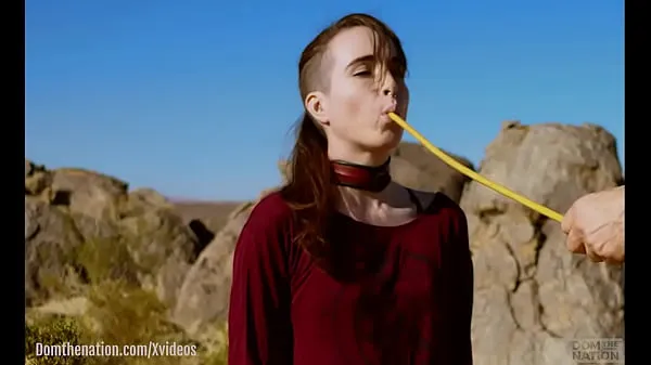 Beste Das sexuell dominierende schlanke Sub-Girl Brooke Johnson mit Pissen, Prügeln und Rimming auf den harten Felsen des schönen Joshua Tree (eine echte Sex- und BDSM-Dokumentation für DomthenationPower-Filme