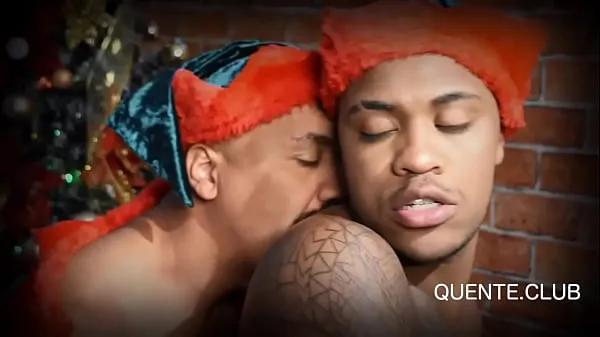 Phim quyền lực Foda gostosa dos ajudantes do papai noel gay, dois homens negros e gostosos fodendo de um jeito especial para deixar seu natal mais tesudo hay nhất