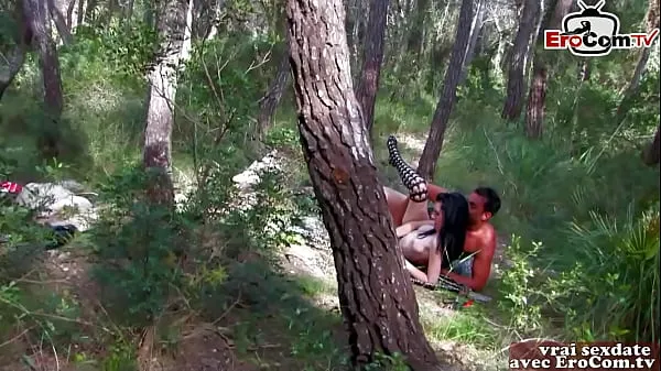 A legjobb Skinny french amateur teen picked up in forest for anal threesome teljesítményfilmek