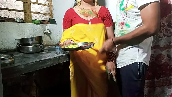 En iyi होली पर सेक्सी भाभी को रंग लगाकर किचन स्टैंड पर दर्दनाक चोदा XXX Bhabhi Fuck साफ हिंदी आवाज म güçlü Filmler