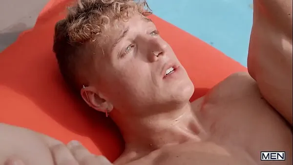 Beste The Rookie Lifeguard / MEN / Malik Delgaty, Felix Fox / - Follow and watch Felix at power-filmer