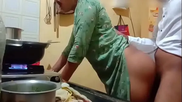 A legjobb Hot neighbour aunty gets fucked by the young boy in kitchen teljesítményfilmek