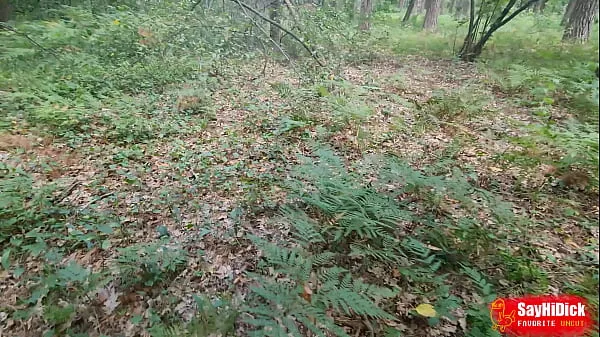 Meilleurs Ma promenade nue dans les bois s'est terminée par une éjaculation crémeuse films puissants